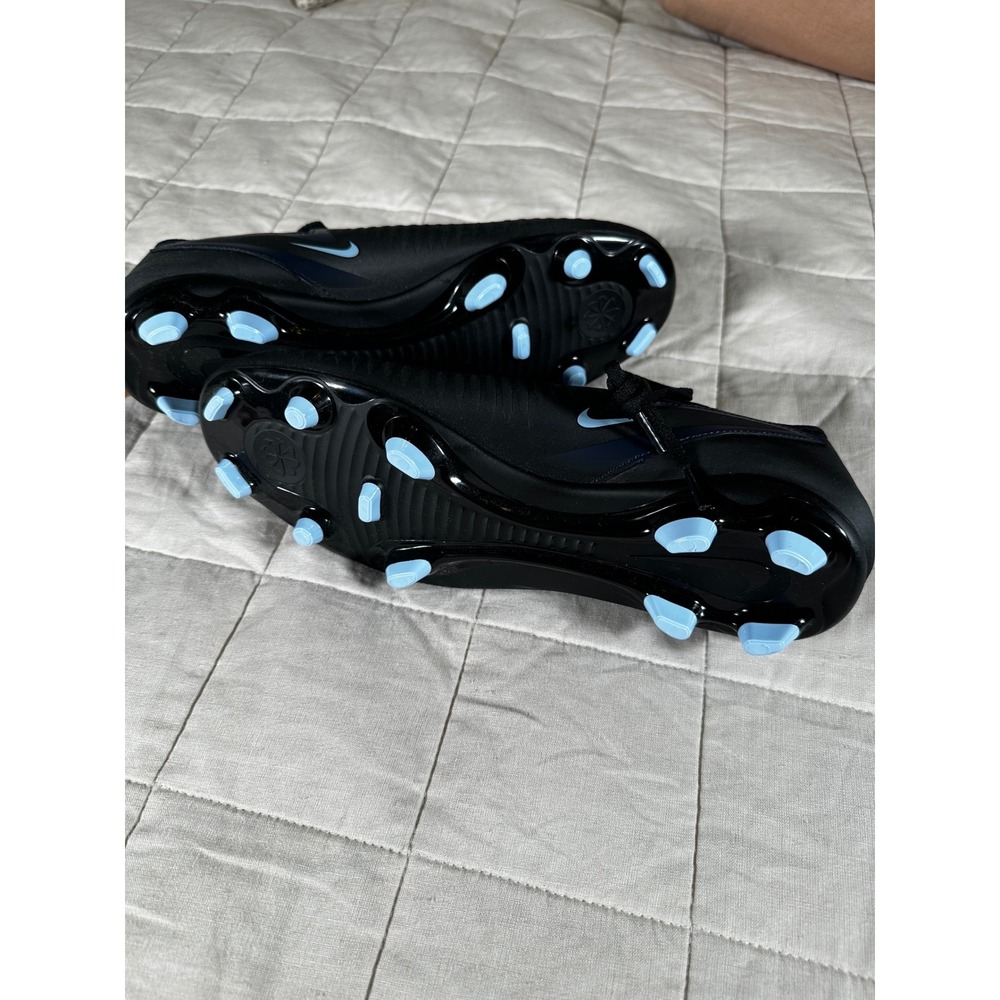 Nike Phantom GX II Club Soccer Cleats Mens 10.5 Black NEW HM8933-003 FG MG Boots - Picture 5 of 7